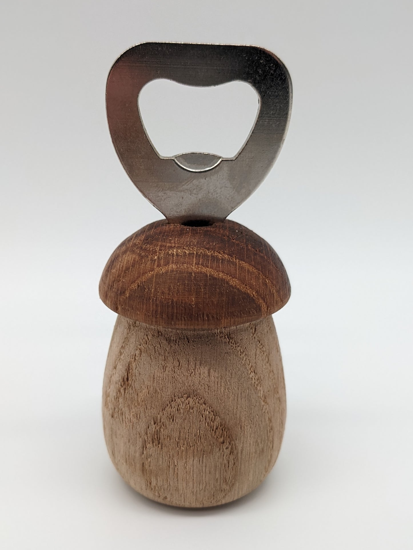 Flaschenöffner aus Holz in Pilzform