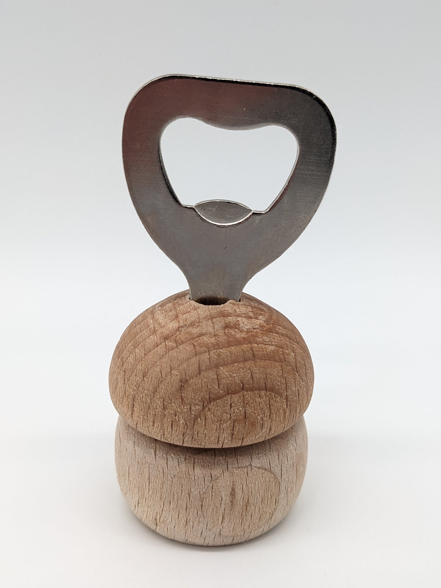 Flaschenöffner aus Holz in Pilzform