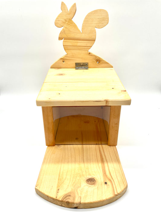 Eichhörnchen Futterhaus